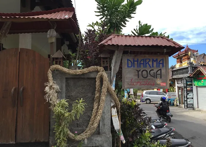 Dharma Yoga Homestay Dan Hostel