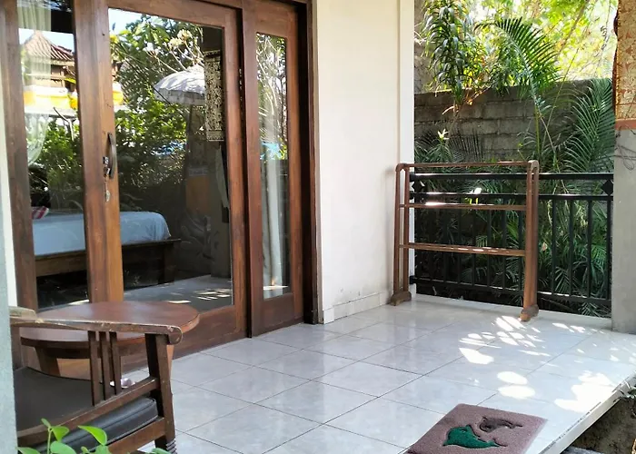 Dharma Yoga Homestay Dan Hostel